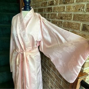 VTG 70s 80s Light Baby Pink Satin Oriental Asian Kimono Robe w/ Belt